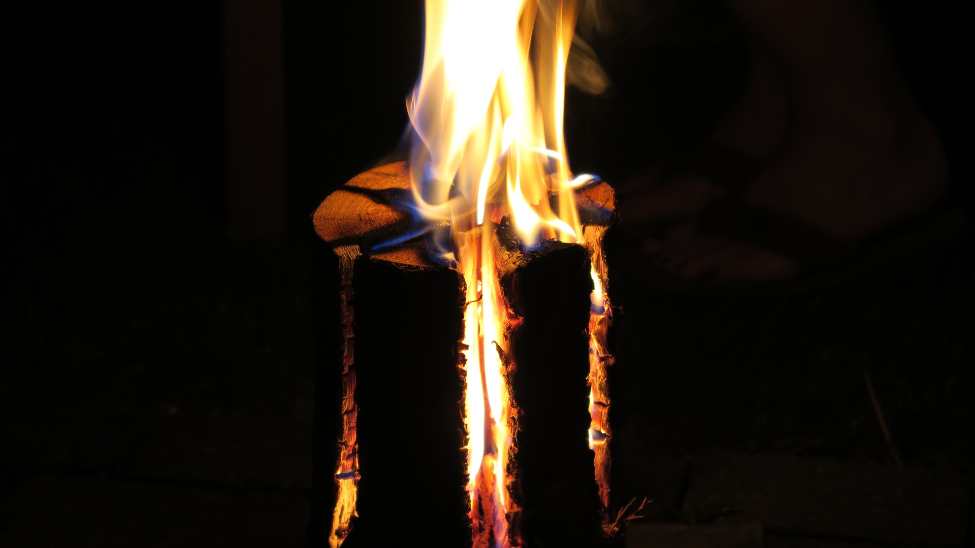 sweden fire 2195902 1920